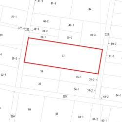 土地の概略図です。東西道路二方道路で高低差無し！地図